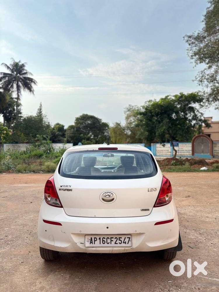Hyundai I20 2010-2012 1.4 Crdi Magna, 2012, Petrol