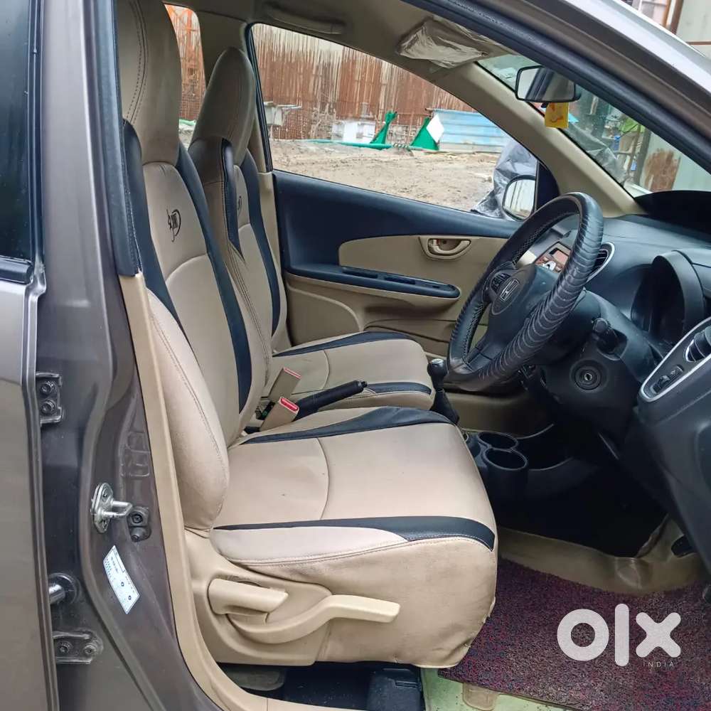 Honda Mobilio V I-vtec 2014 Year