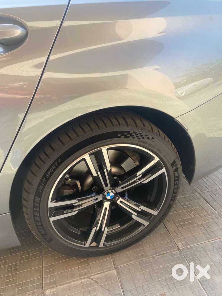 2024 Bmw 3 Series Car