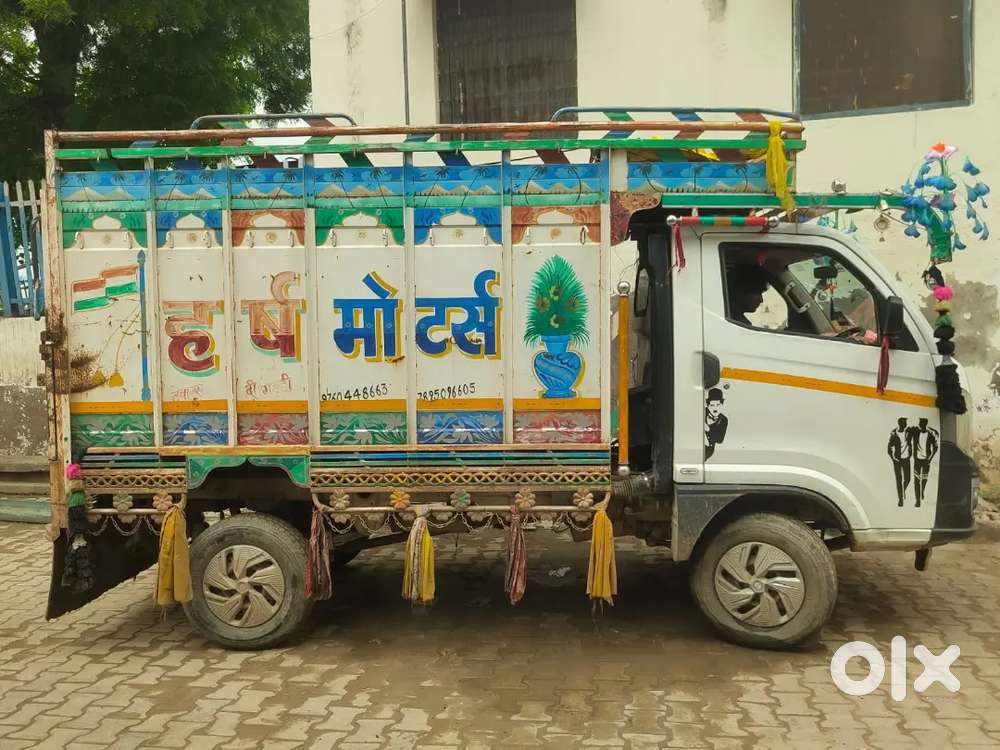 Tata Intra V30 Hai 2023 Model