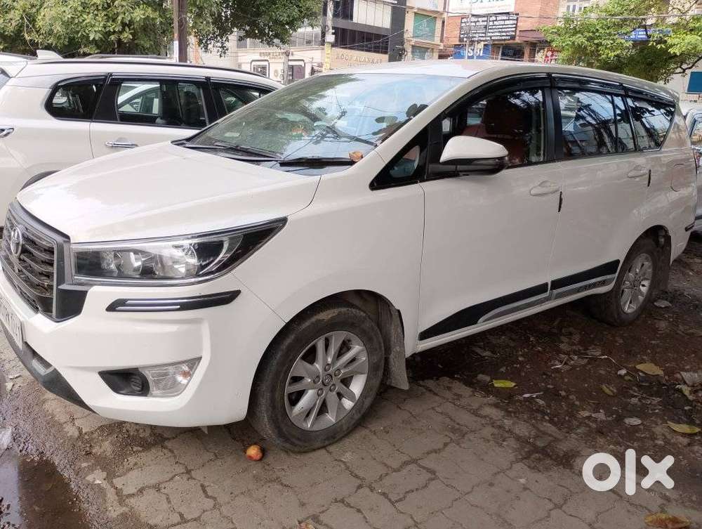 Toyota Innova Crysta 2.4 G Mt, 2019, Diesel