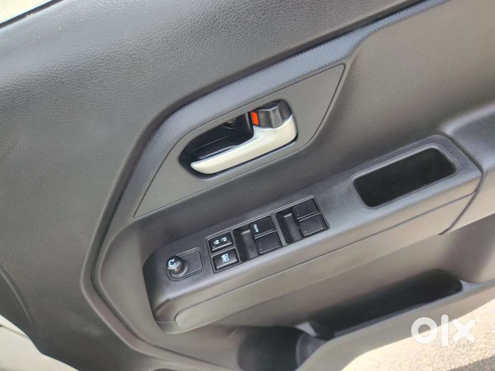 Maruti Suzuki Wagon R Amt Vxi, 2021, Petrol