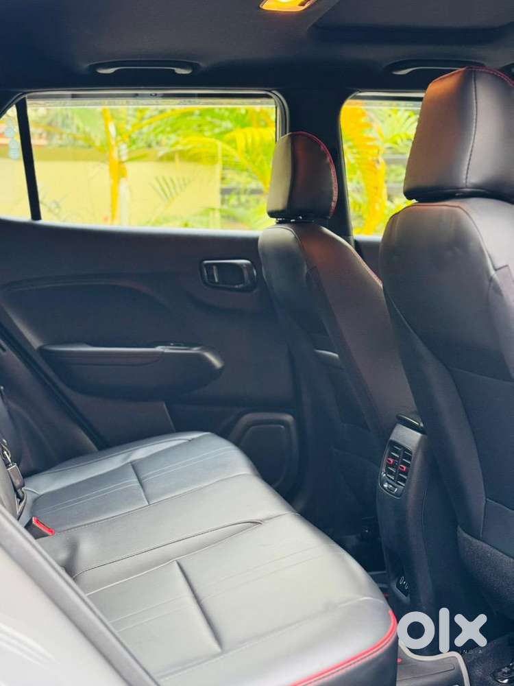 Hyundai Venue N Line 2023 Petrol Well Maintained