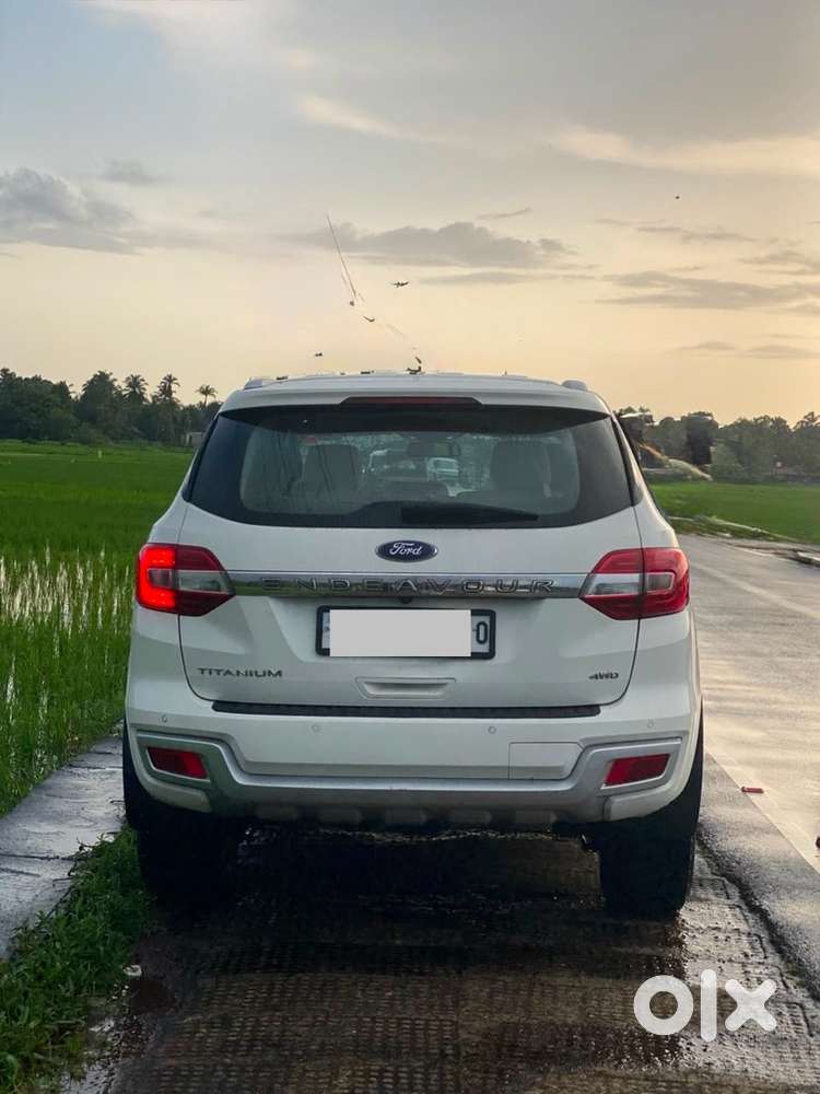 Ford Endeavour 2017 3.2 Titanium