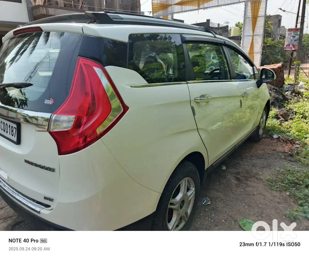 Mahindra Marazzo 2019 Diesel 80000 Km Driven