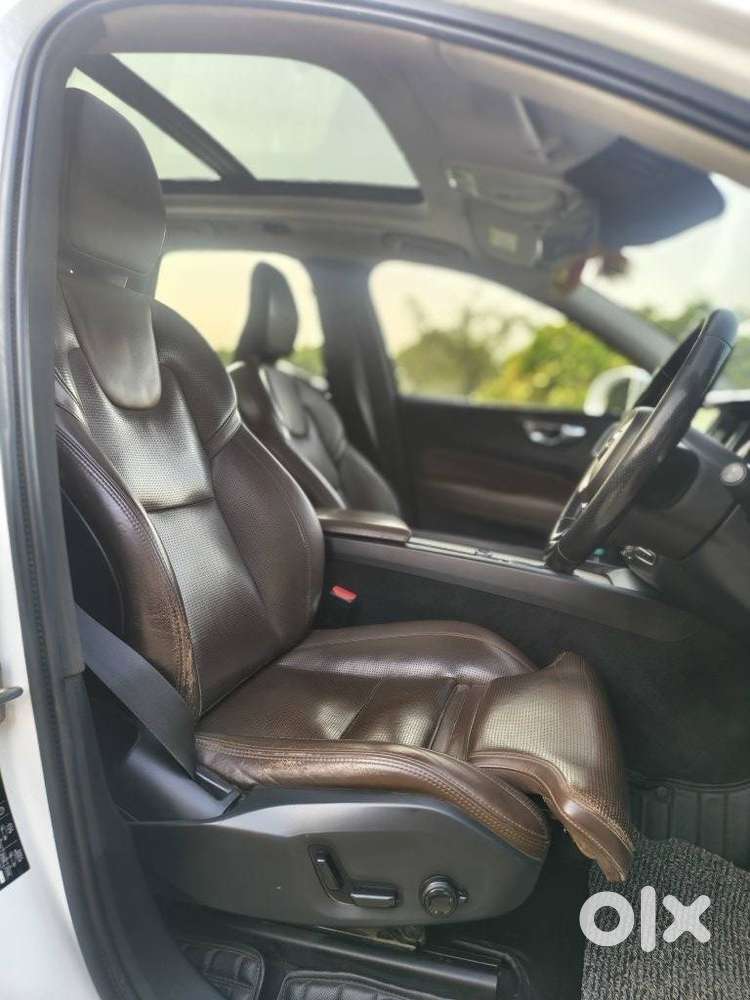 Volvo Xc60 D5 Awd Automatic, 2018, Diesel