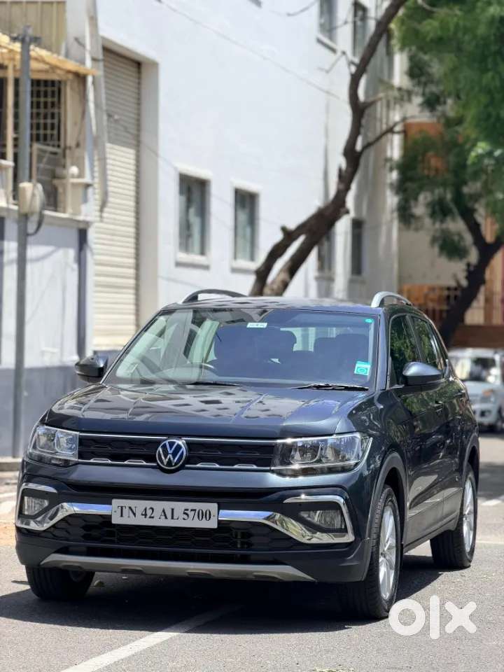 Volkswagen Taigun 1.0 Tsi Highline At, 2022, Petrol