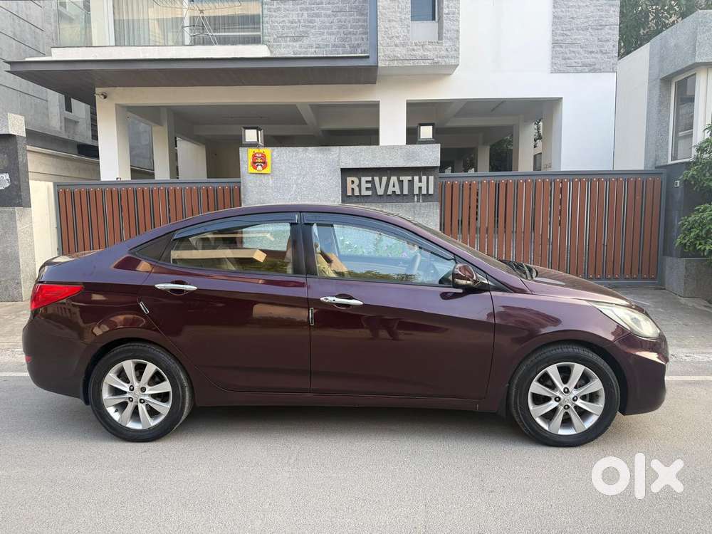 Hyundai Verna 1.6 Sx Vtvt (o) At, 2012, Petrol