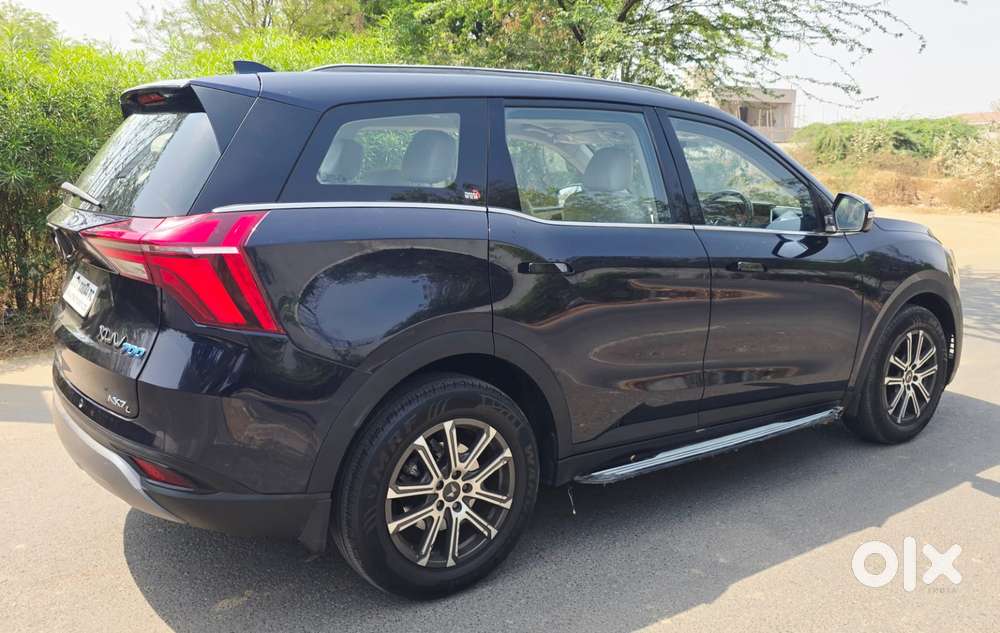 Mahindra Xuv700 2.0 Ax 7 Petrol At Luxury Pack Str, 2024, Petrol