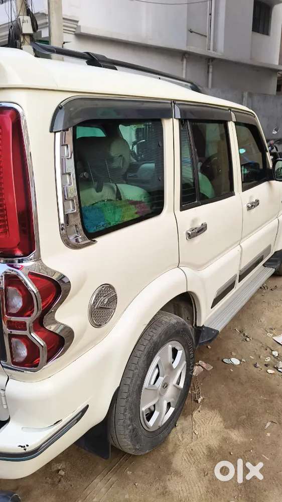 Mahindra Scorpio Classic 2023 Diesel 86000 Km Driven