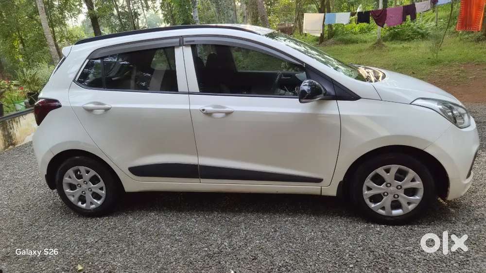 Hyundai Grand I10 Sportz Petrol 2016