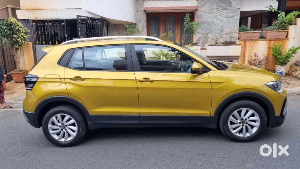 Volkswagen Taigun 1.0 Tsi Highline At, 2022, Petrol