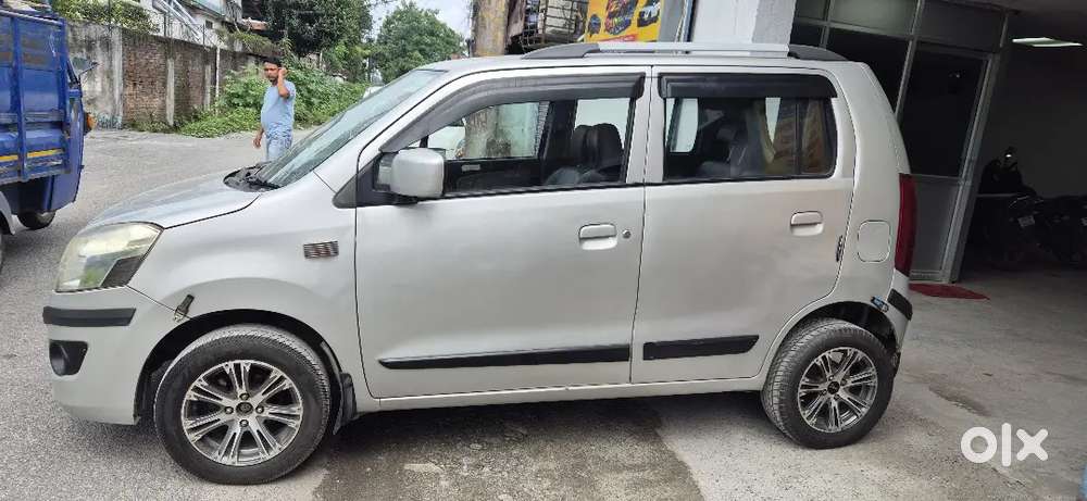 Wagon R Vxi Amt 2016