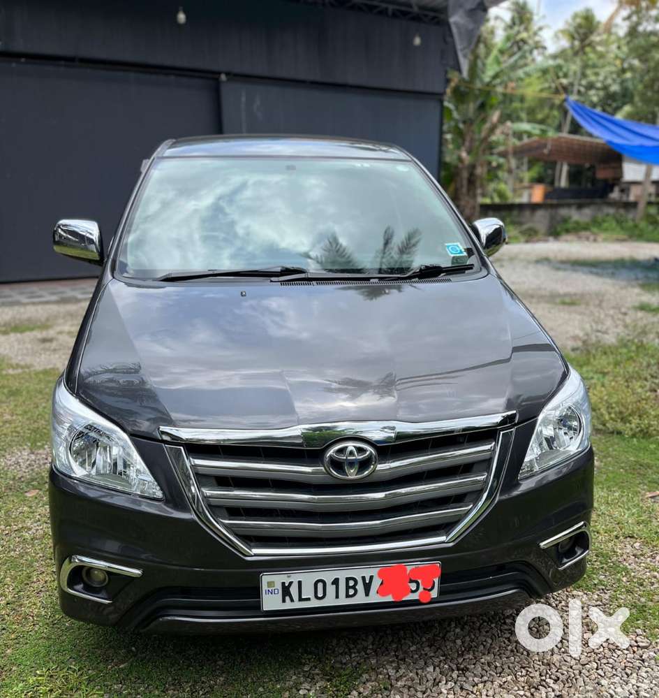 Toyota Innova 2.5 Gx 8 Str Bs-iii, 2015, Diesel