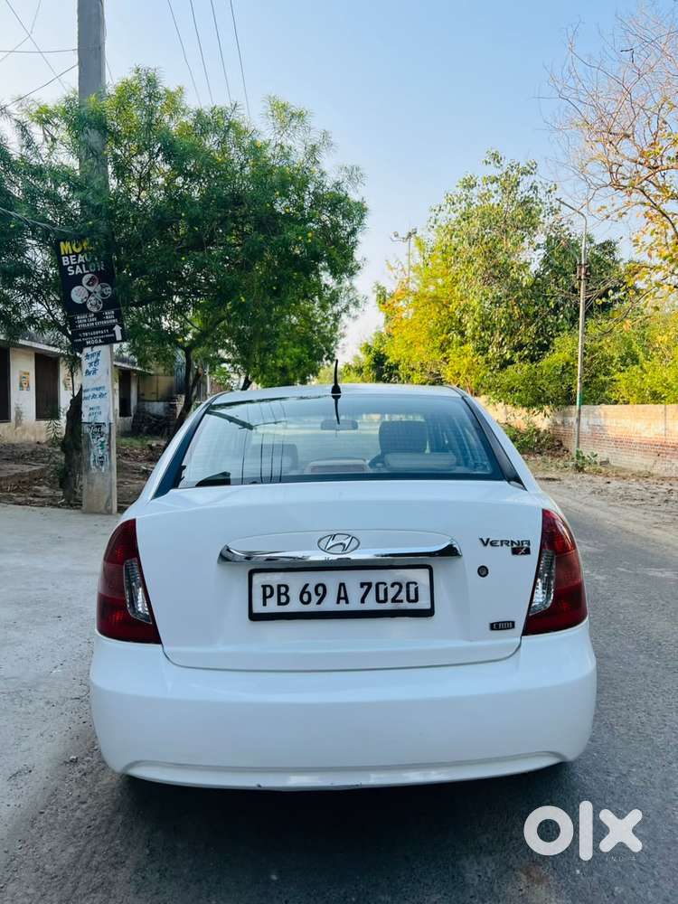 Hyundai Verna Crdi Vgt 1.5, 2010, Diesel