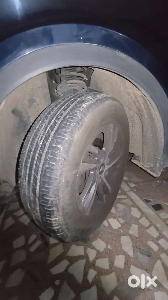 Mahindra Xuv700 2022 Petrol Well Maintained