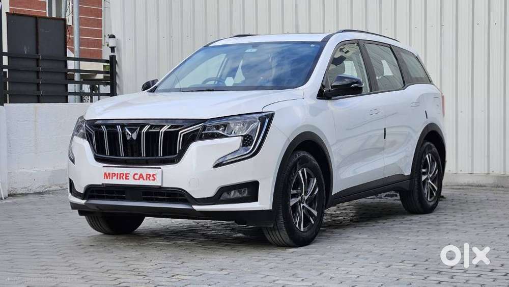 Mahindra Xuv700 2.2 Ax 5 Diesel At 7 Str, 2023, Diesel