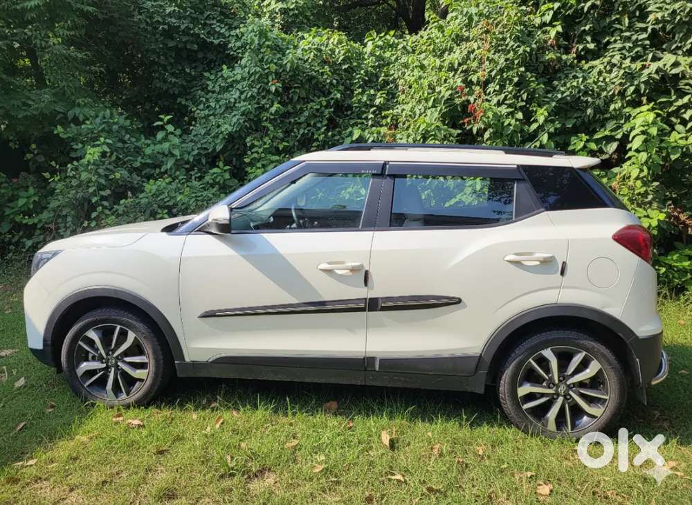 Mahindra Xuv300 2021 Petrol Well Maintained