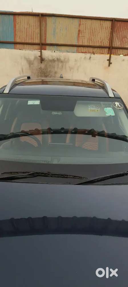 Hyundai Venue 2020 Diesel 65000 Km Driven