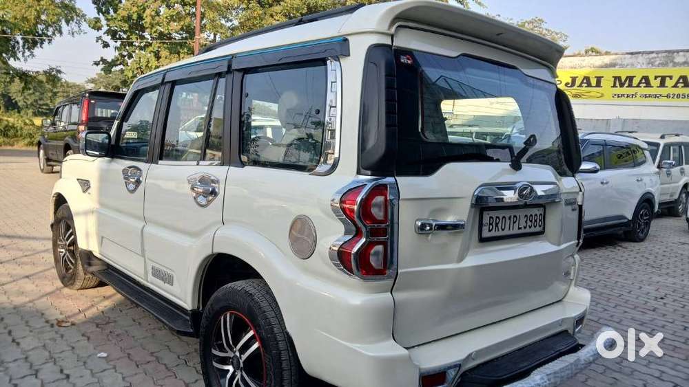 Mahindra Scorpio, 2020