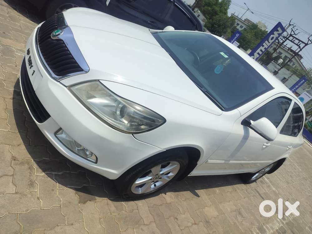 Skoda Laura Diesel 2011 Km Driven