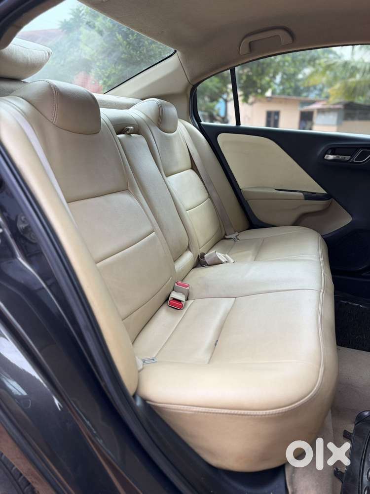 Honda City I-vtec V, 2018, Petrol