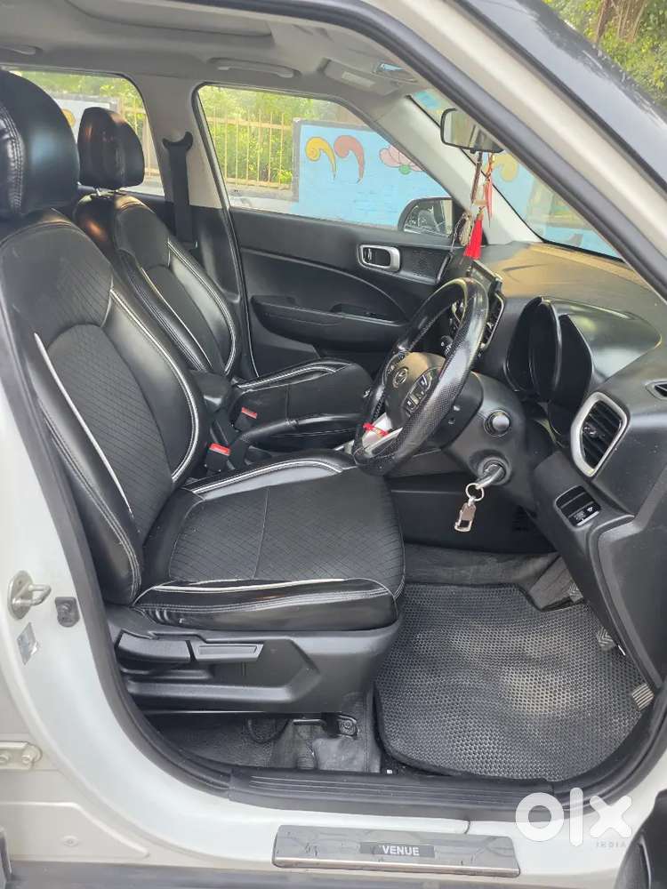 2021 Model Venue Sx 1.5 Crdi Diesal Sunroof All Original 1st Owner