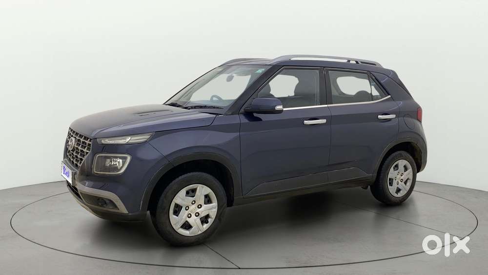 Hyundai Venue 1.2 S Plus, 2022, Petrol
