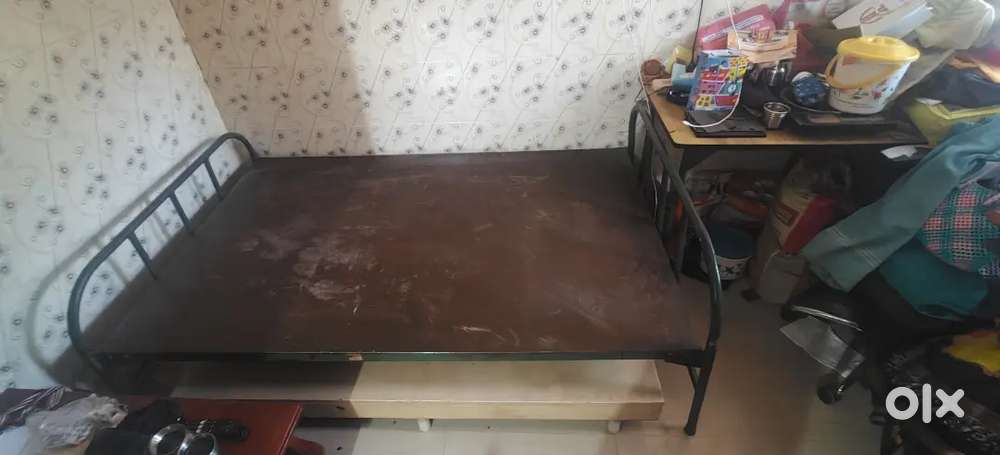 4 feet old steel cot - good condition