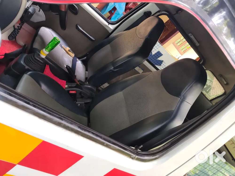 Maruti Suzuki Eeco 2016