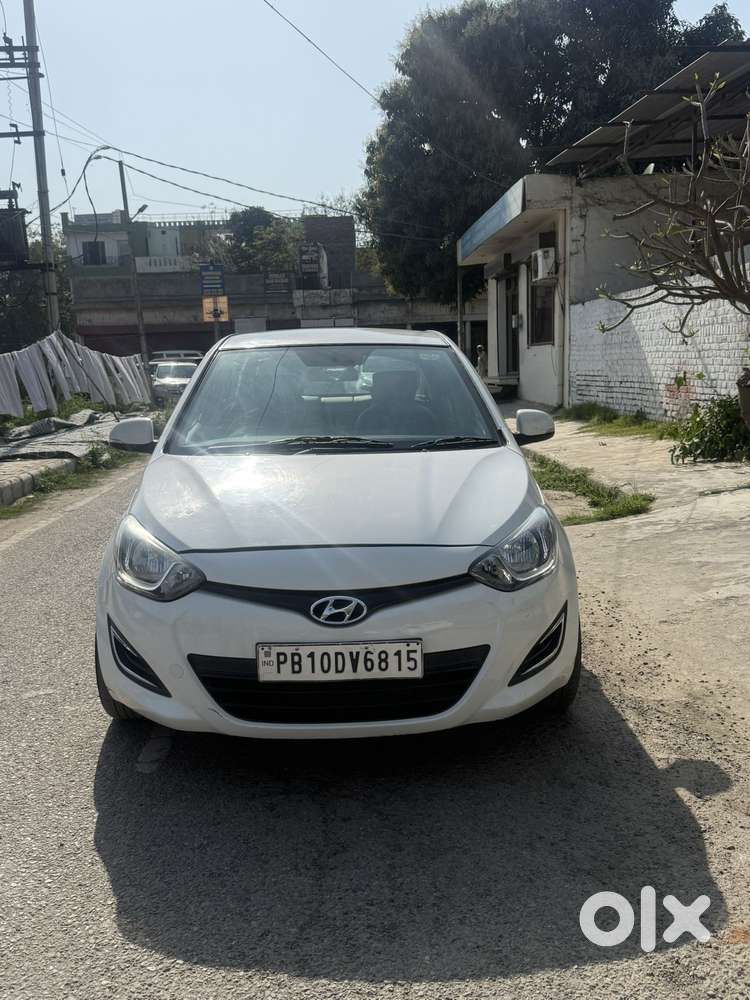 Hyundai I20 Sportz 1.2 Bs-iv, 2012, Diesel