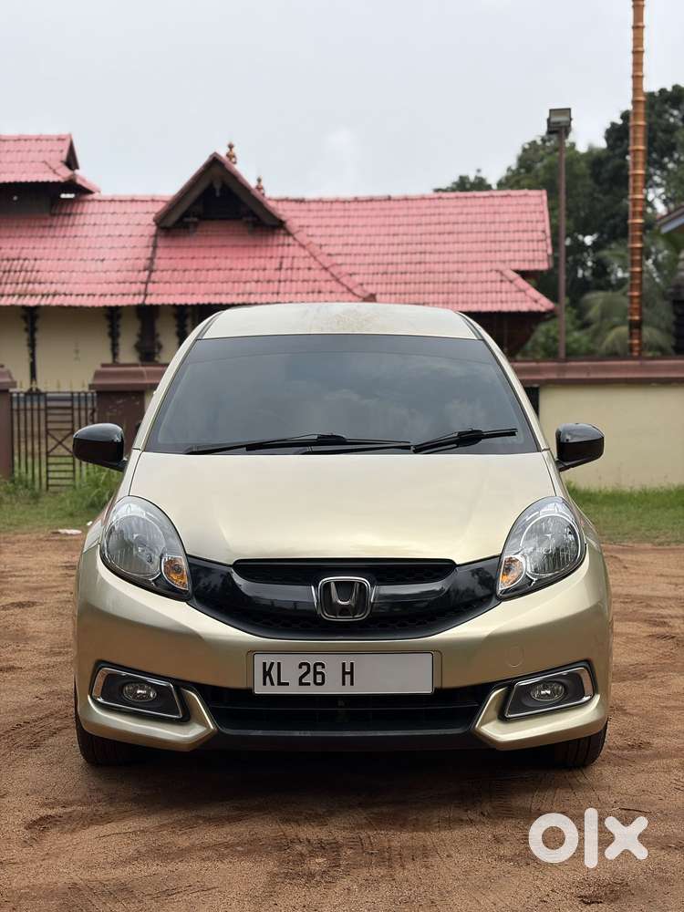 Honda Mobilio 1.5 S I-vtec Mt, 2015, Petrol