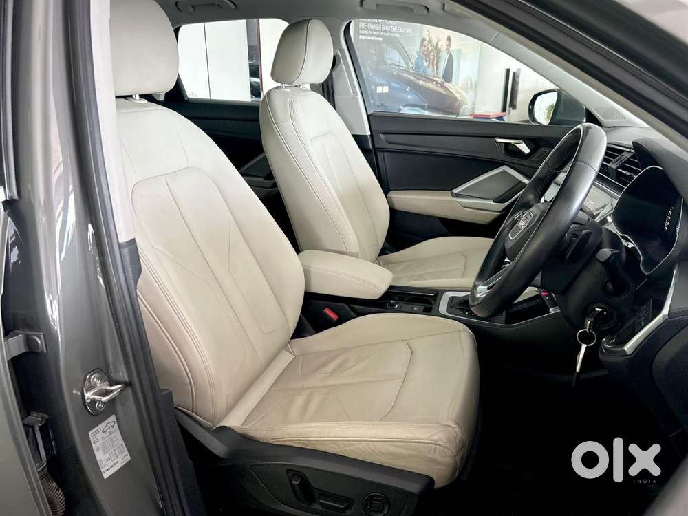 Audi Q3 40 Tfsi Premium Plus, 2023, Petrol