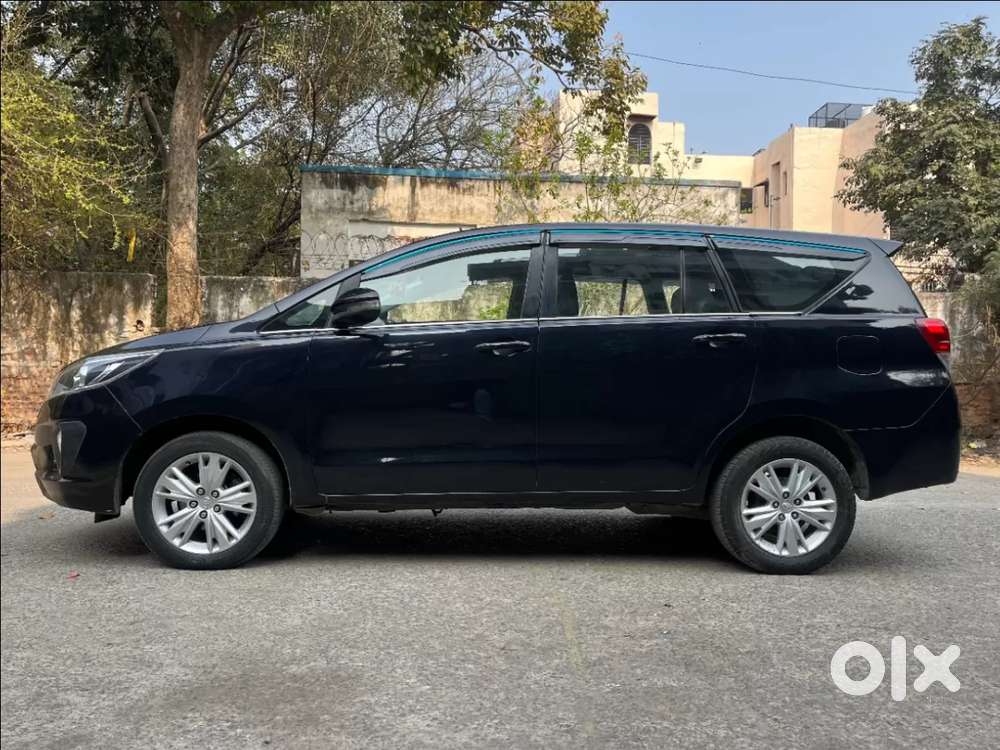 Toyota Innova Crysta [2020-ongoing] 2.7 Gx At 7 Str, 2021, Diesel