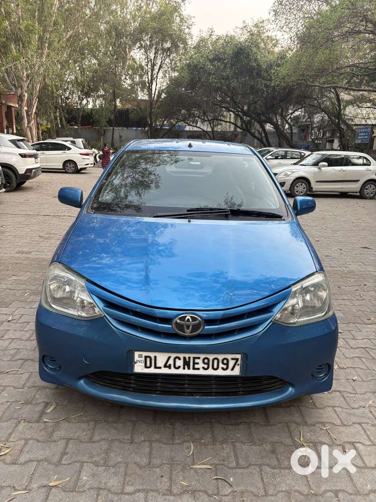 Toyota Etios Liva 2011-2012 G, 2011, Petrol