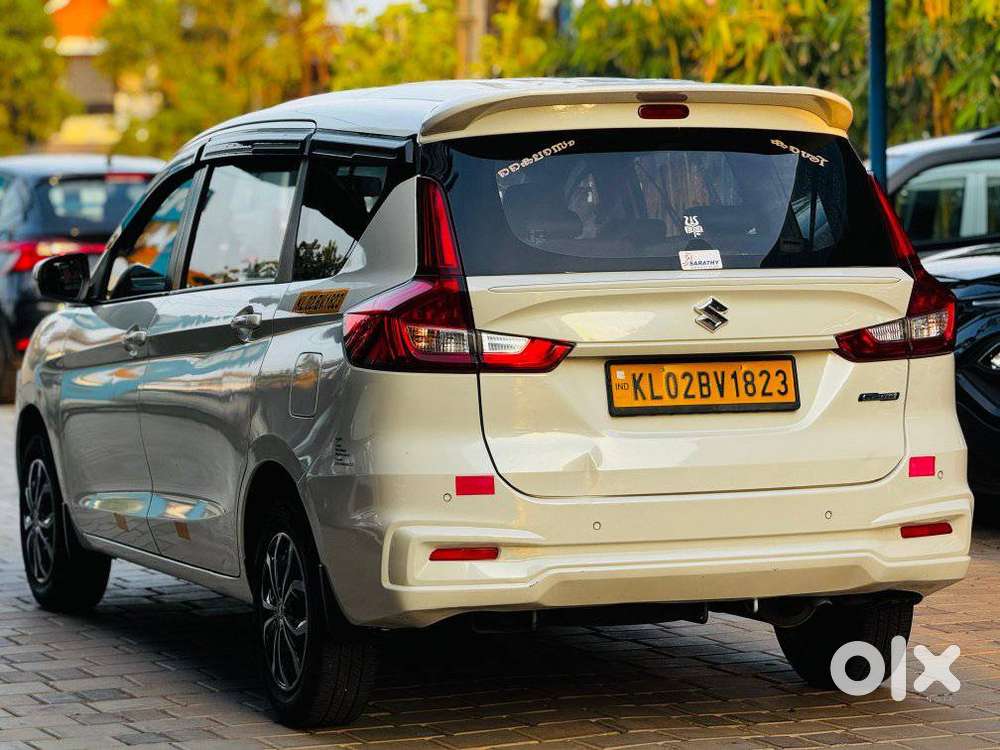 Maruti Suzuki Ertiga 1.5 Vxi, 2023, Petrol