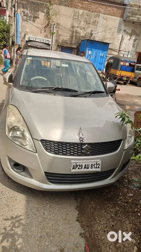 Maruti Suzuki Swift 2012 Diesel 125000 Km Driven