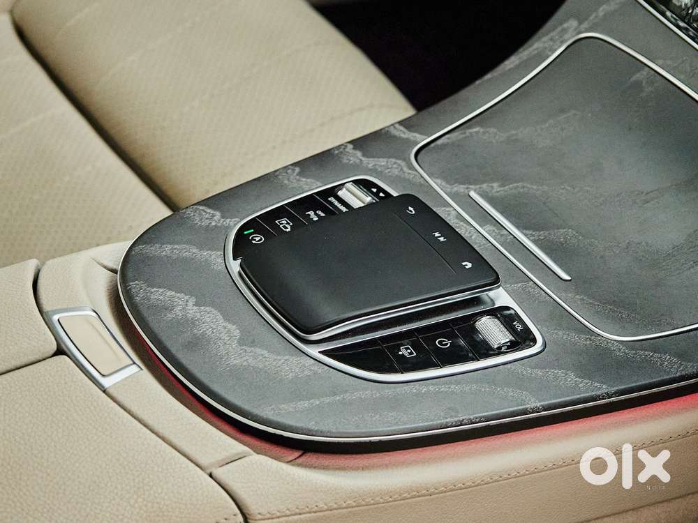 Mercedes-benz E-class E 200 Exclusive, 2023, Petrol