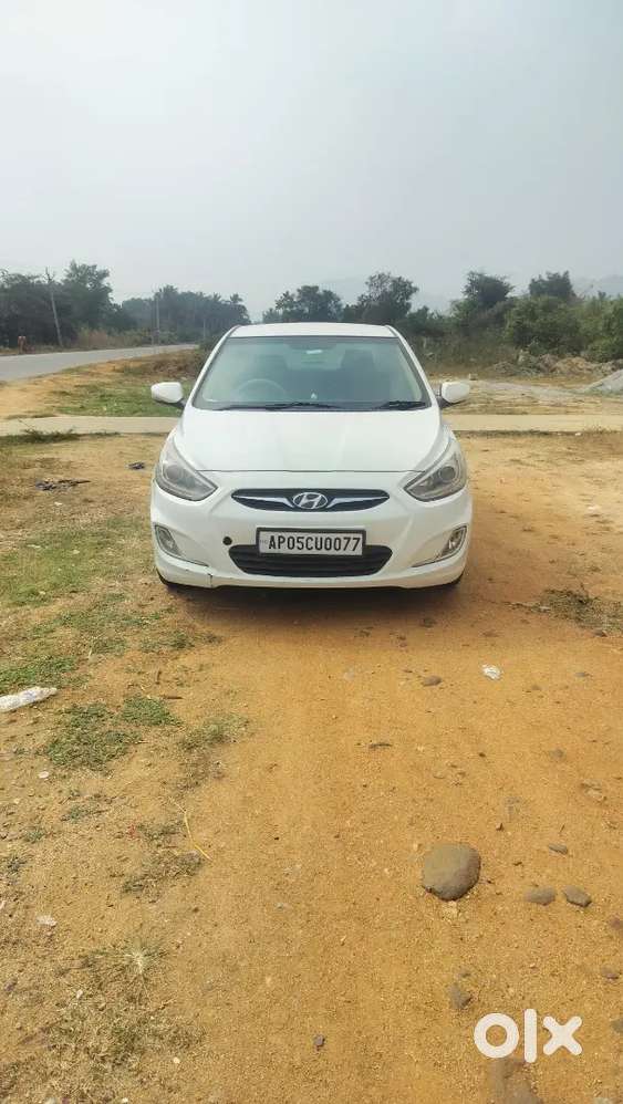 Hyundai New Verna 2014 Diesel Manual
