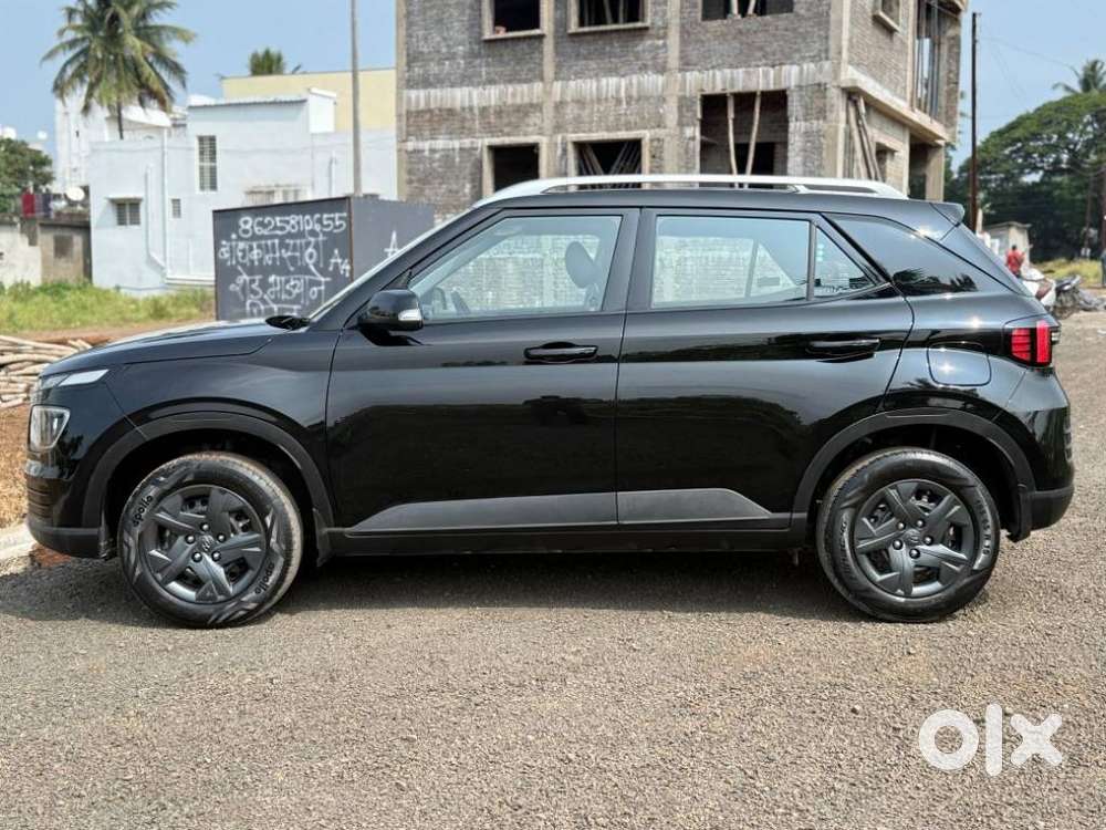 Hyundai Venue S Mt 1.2 Kappa, 2023, Petrol
