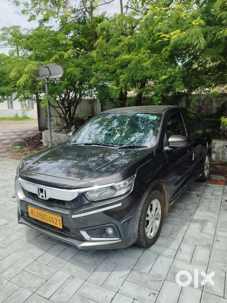 Honda Amaze 2020 Petrol(including Cng)75586 Km Driven