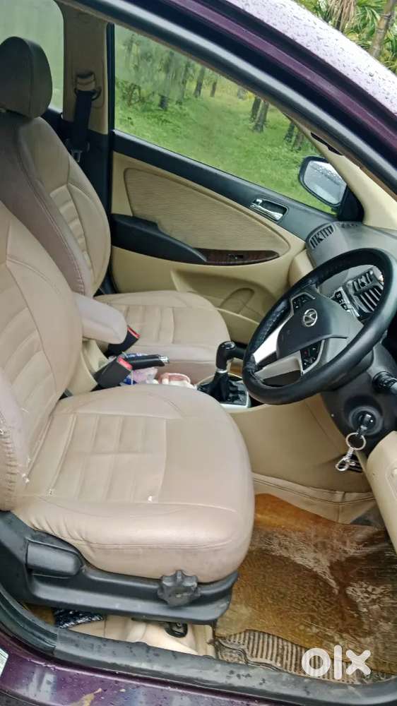 Hyundai Verna Sx O 2012