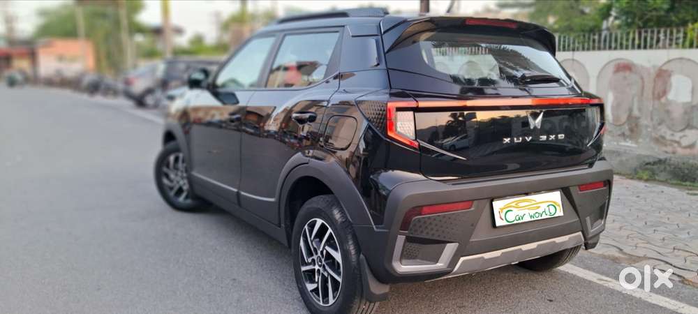 Mahindra Xuv 3xo Ax5 Ds Mt, 2025, Petrol
