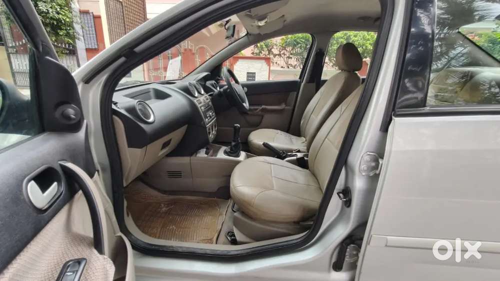 Ford Fiesta Model 2010, Km Driven