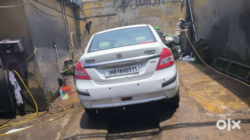 Maruti Suzuki Swift Dzire 1.2 Vxi Bsiv, 2014, Petrol