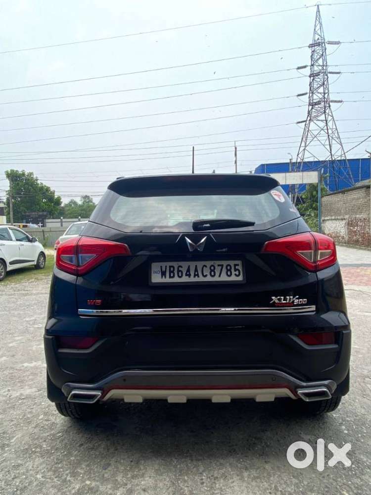 Mahindra Xuv300 Turbosport W8, 2023, Petrol