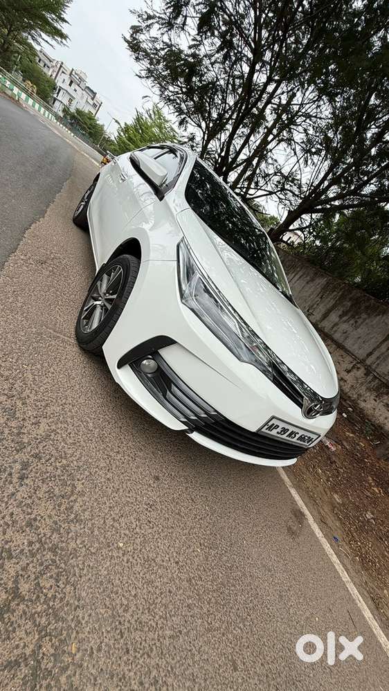 Toyota Corolla Altis 2017