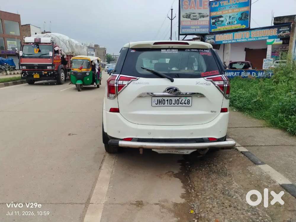Mahindra Xuv500 W-11 Diesel Manual 2nd Owner 2019