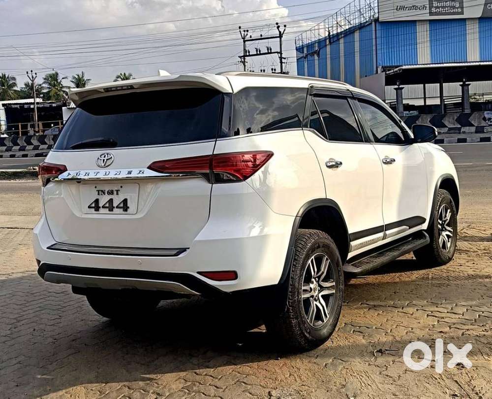 Toyota Fortuner 3.0 4x2 Automatic, 2016, Diesel
