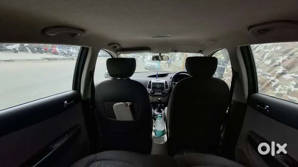 Hyundai I20 Asta Modal 2010 Cng & Petrol 82000 Km Driven